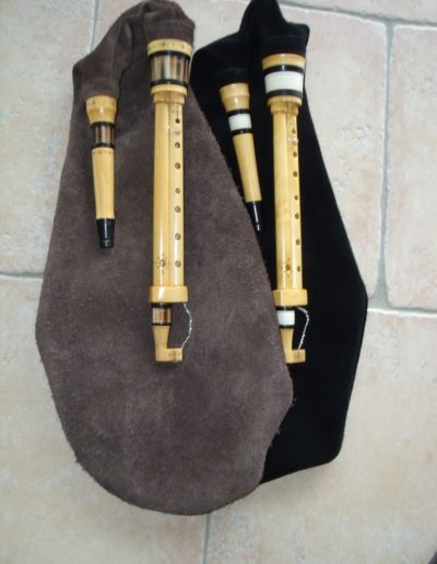 two bagpipes from the Landes de Gascogne from the Neofactlandes workshop